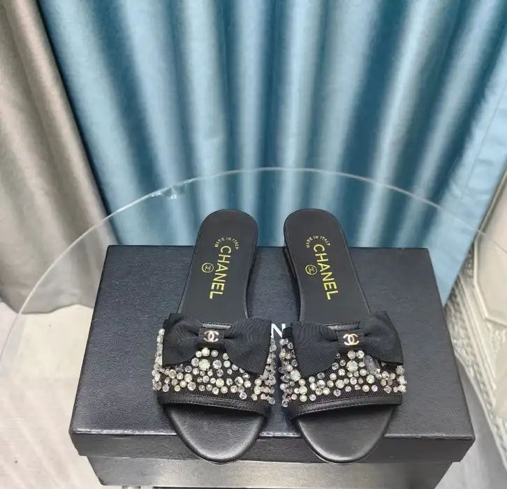 hype Chanel Slippers