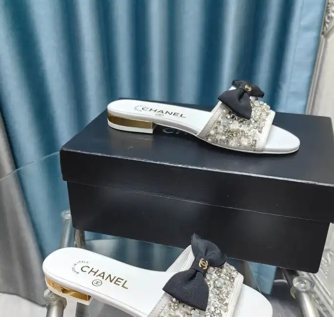 hype Chanel Slippers