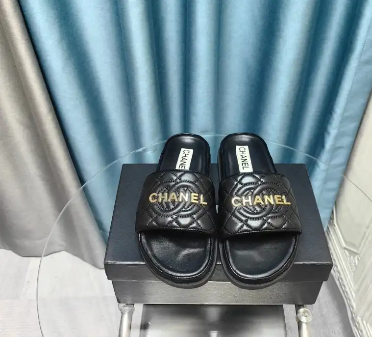 hype Chanel Slippers