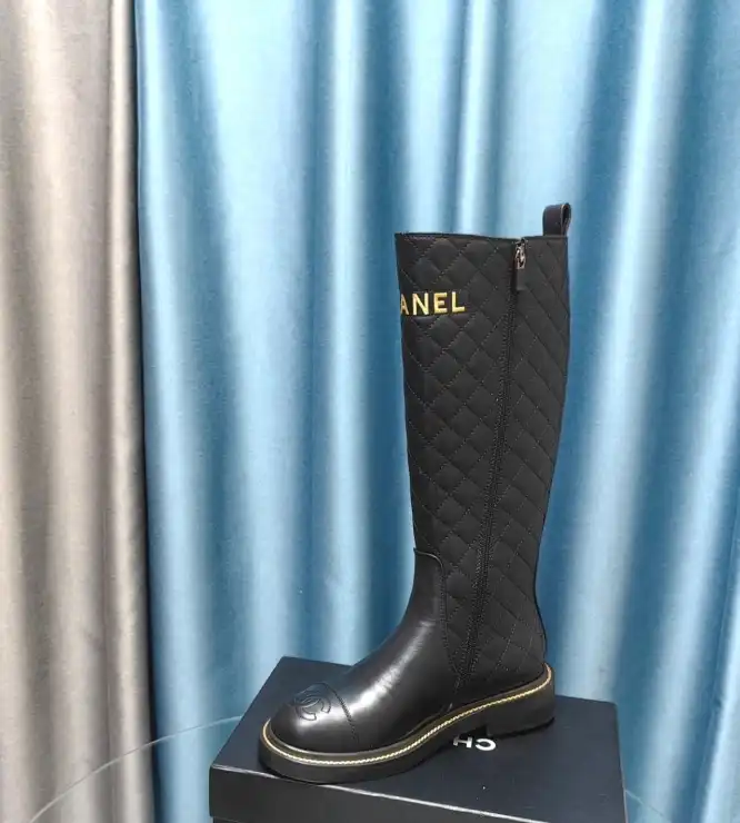 hype Chanel Boots