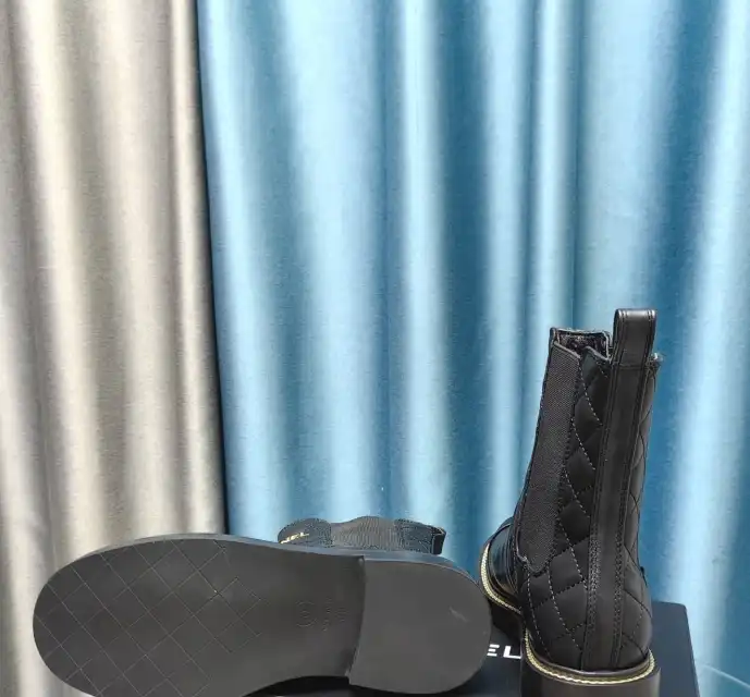 hype Chanel Boots