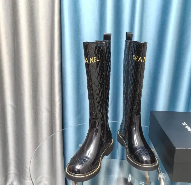 hype Chanel Boots