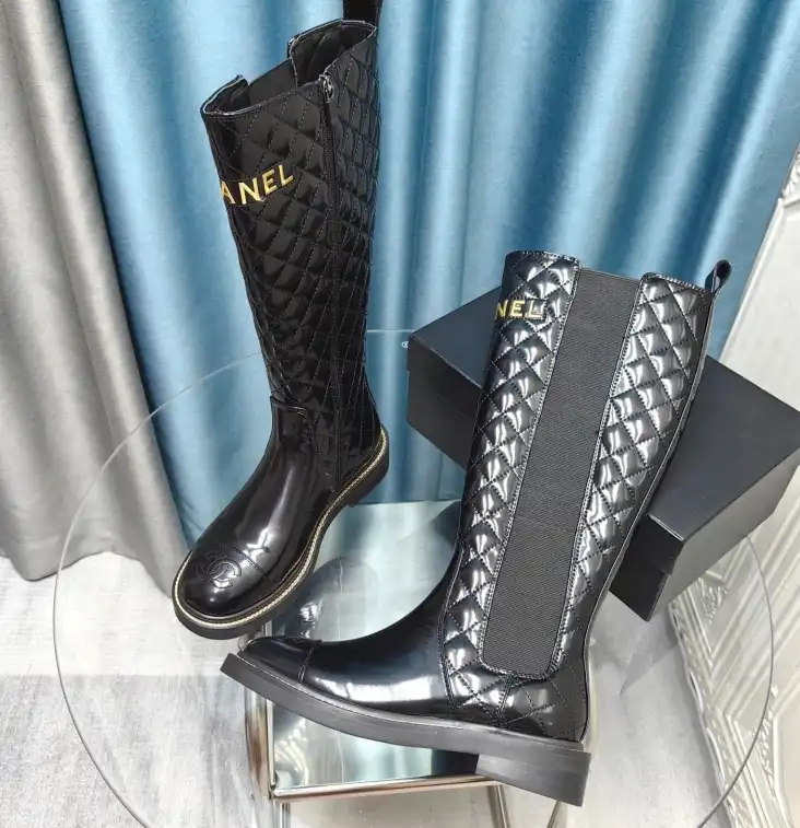 hype Chanel Boots