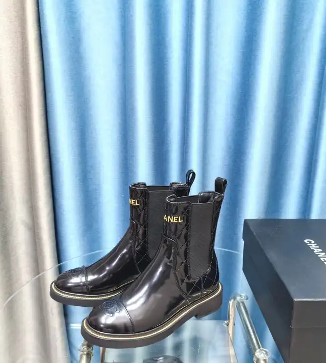 hype Chanel Boots