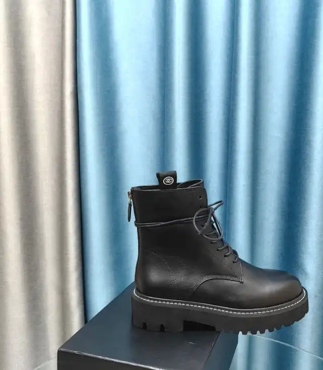 hype Chanel Boots