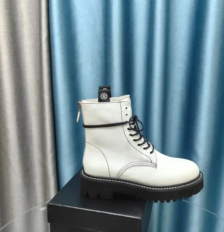 hype Chanel Boots