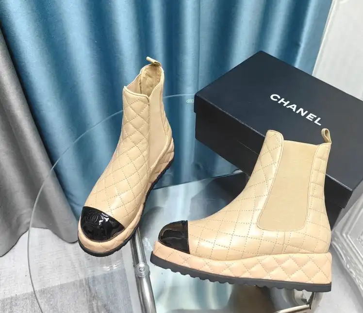 hype Chanel Boots