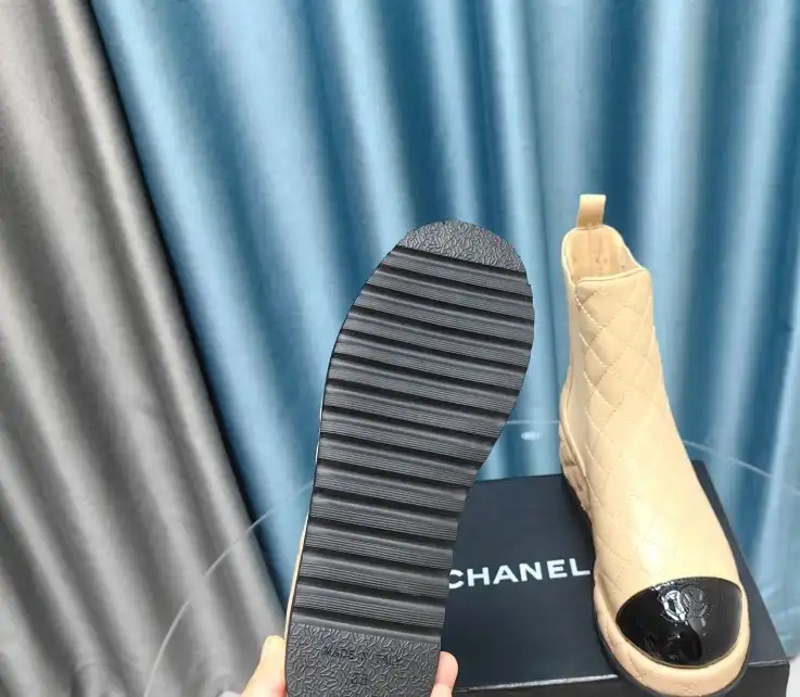 hype Chanel Boots