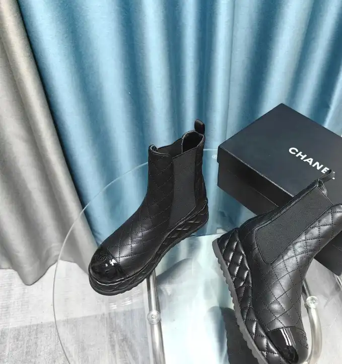 hype Chanel Boots