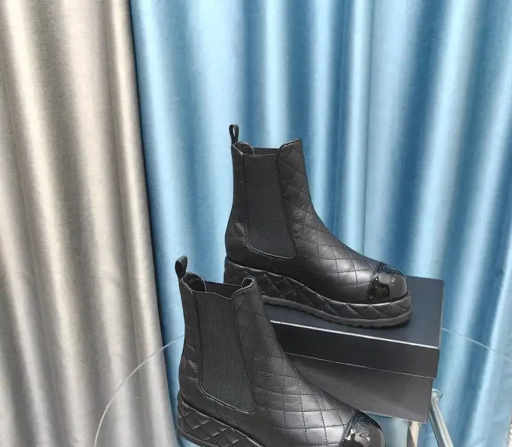 hype Chanel Boots