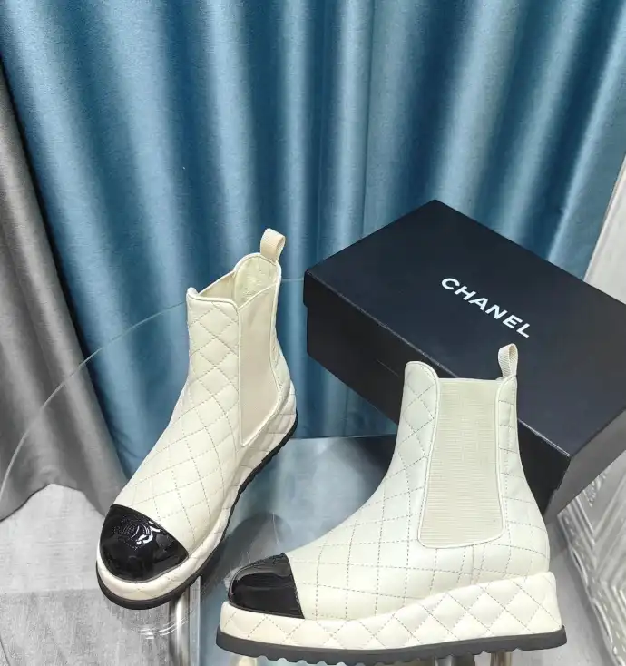 hype Chanel Boots