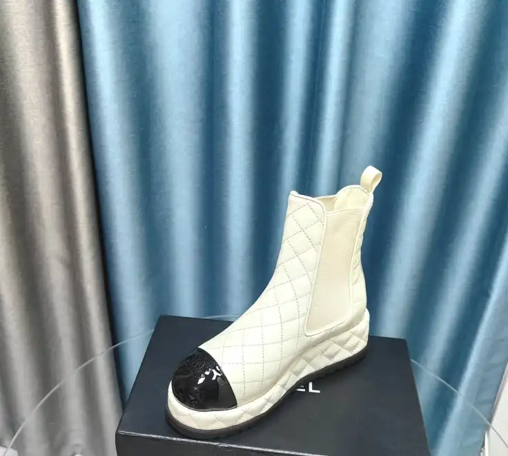 hype Chanel Boots