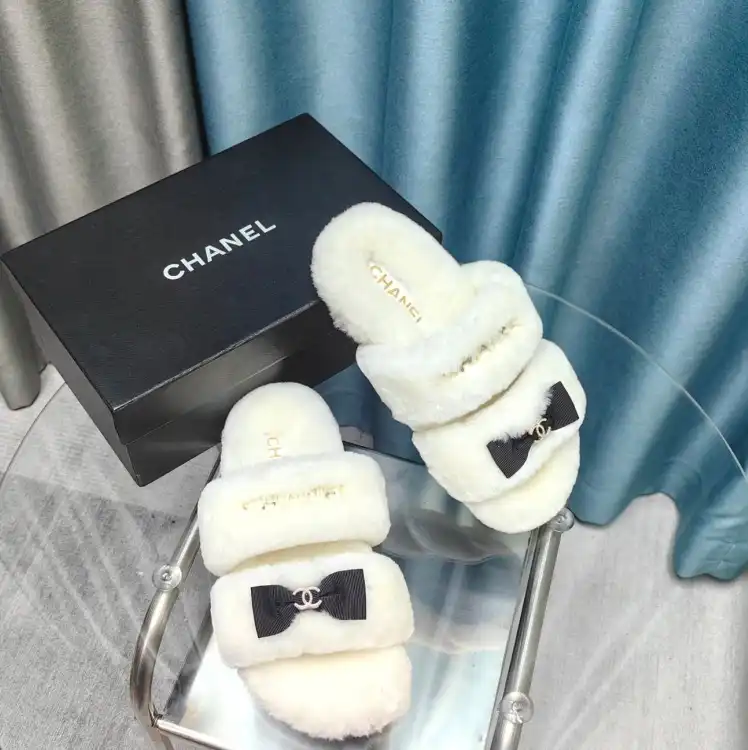 hype Chanel Slippers