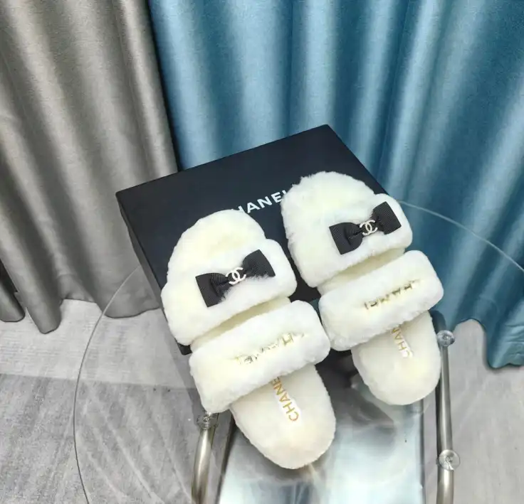 hype Chanel Slippers