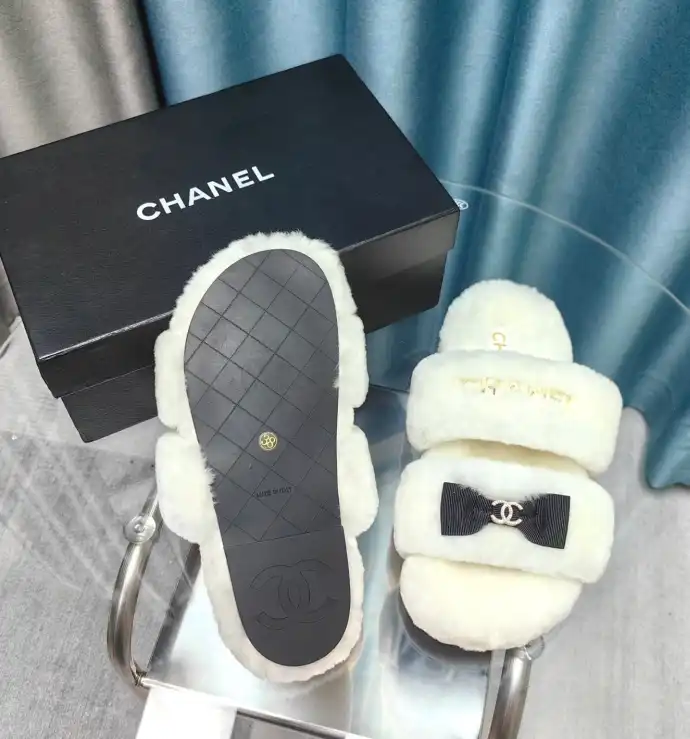 hype Chanel Slippers