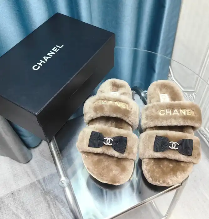 hype Chanel Slippers