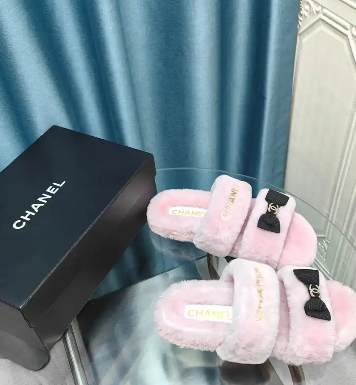 hype Chanel Slippers