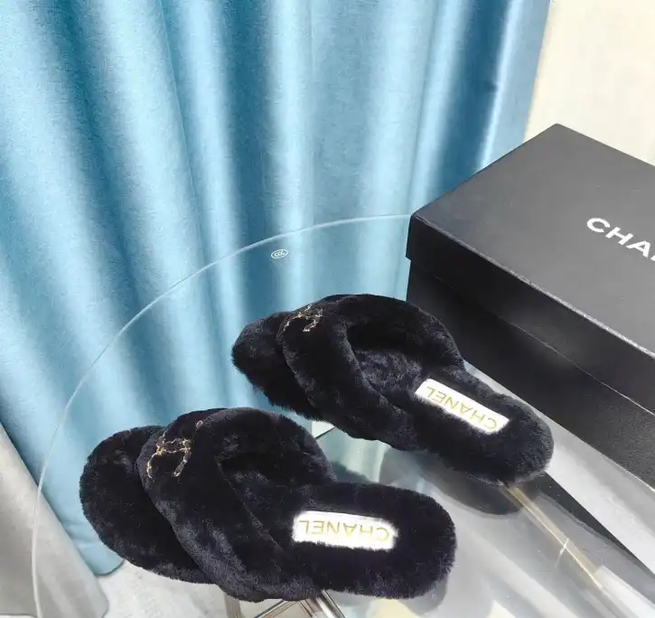 hype Chanel Slippers