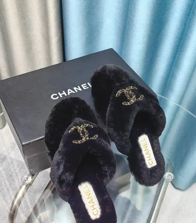 hype Chanel Slippers