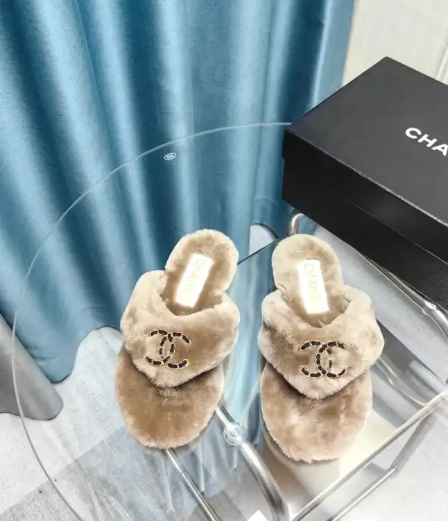 hype Chanel Slippers