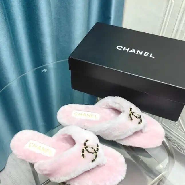 hype Chanel Slippers