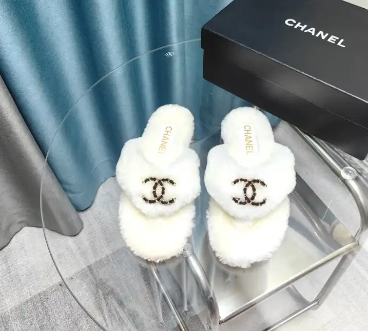 hype Chanel Slippers