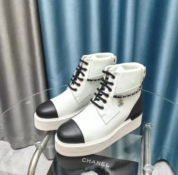 hype Chanel Boots