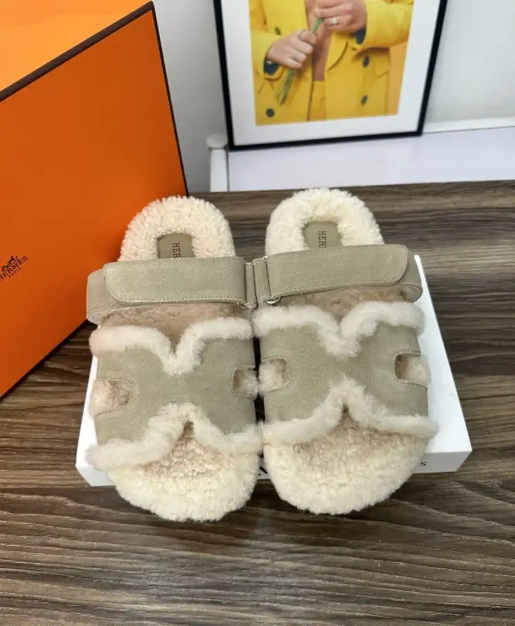 hype Hermes Slippers