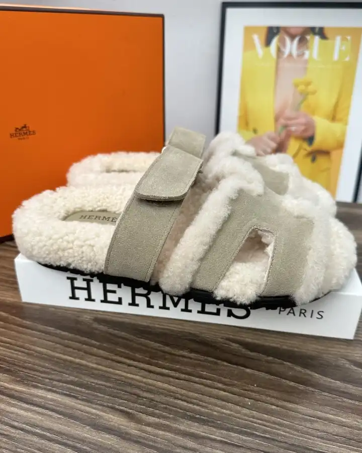 hype Hermes Slippers