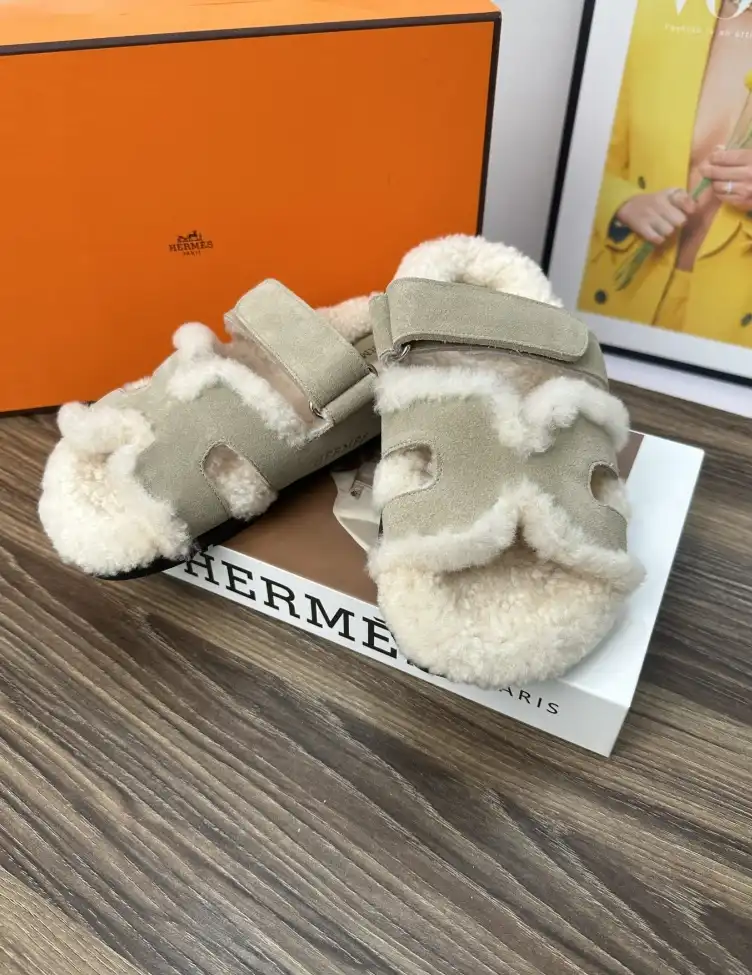 hype Hermes Slippers