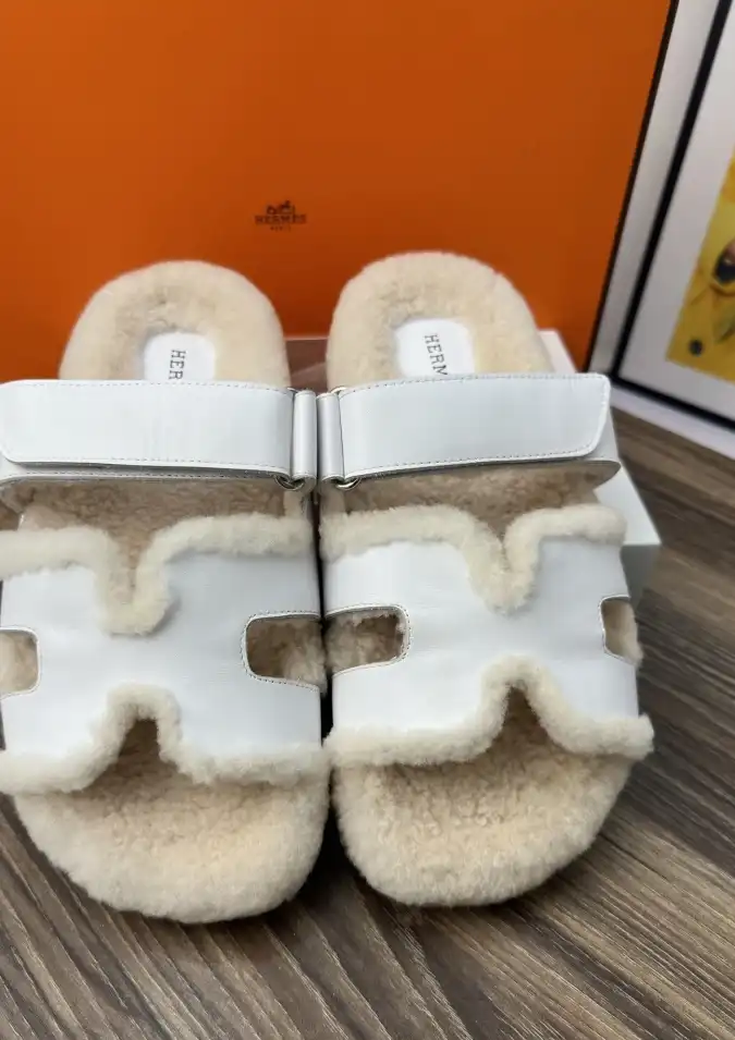 hype Hermes Slippers