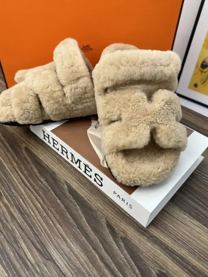 hype Hermes Slippers