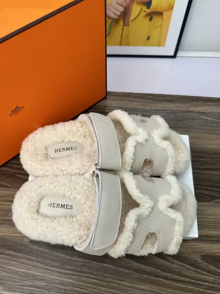 hype Hermes Slippers