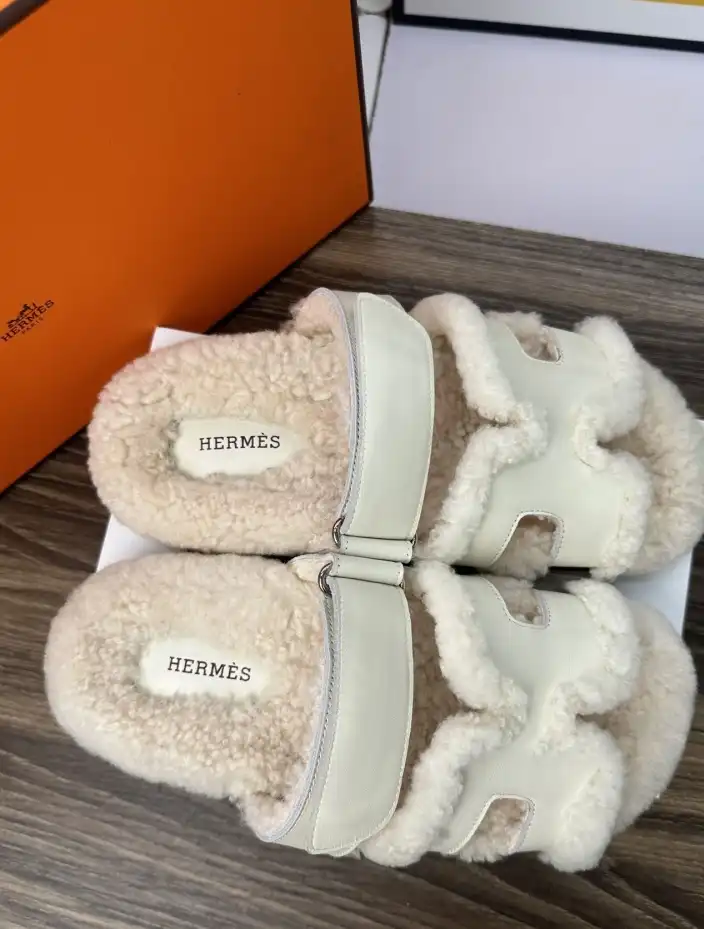 hype Hermes Slippers