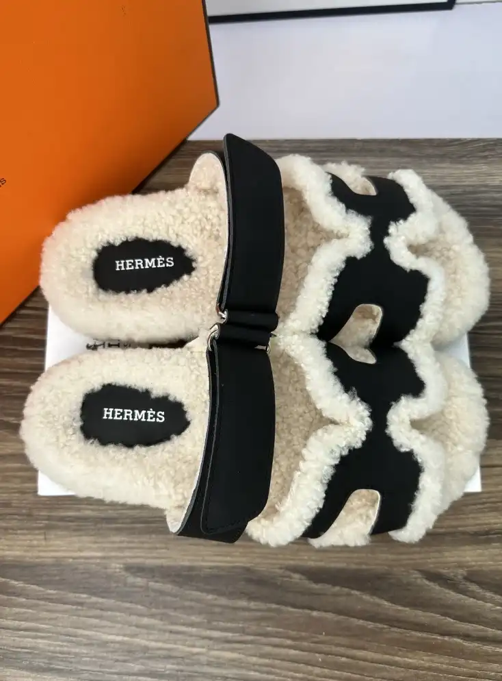 hype Hermes Slippers