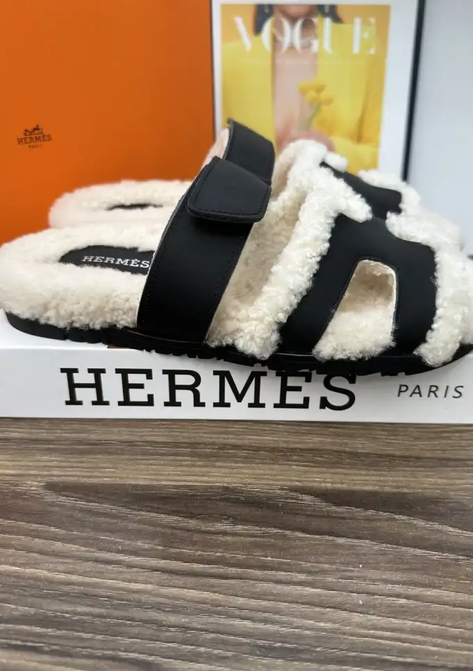 hype Hermes Slippers