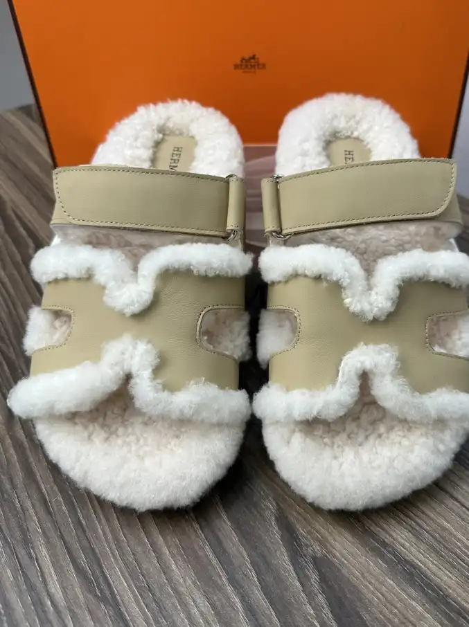 hype Hermes Slippers