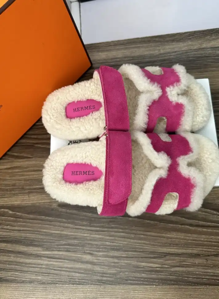 hype Hermes Slippers