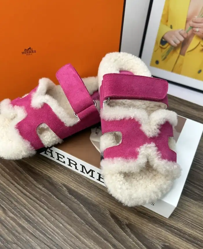 hype Hermes Slippers