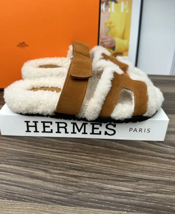 hype Hermes Slippers