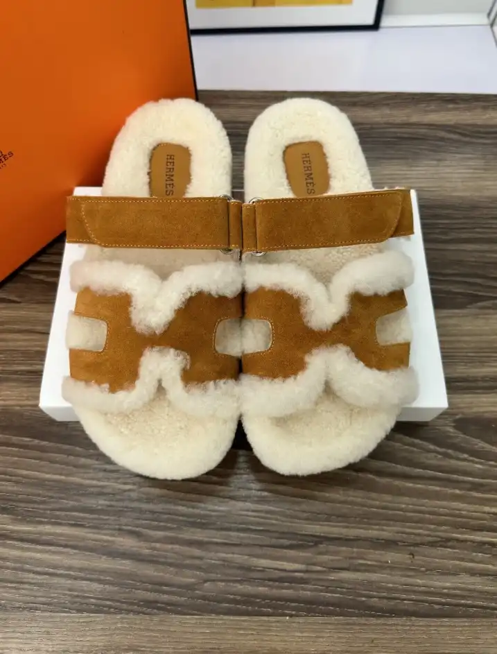 hype Hermes Slippers