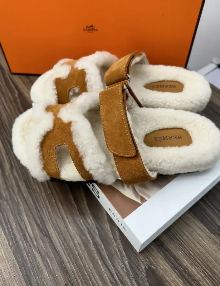 hype Hermes Slippers