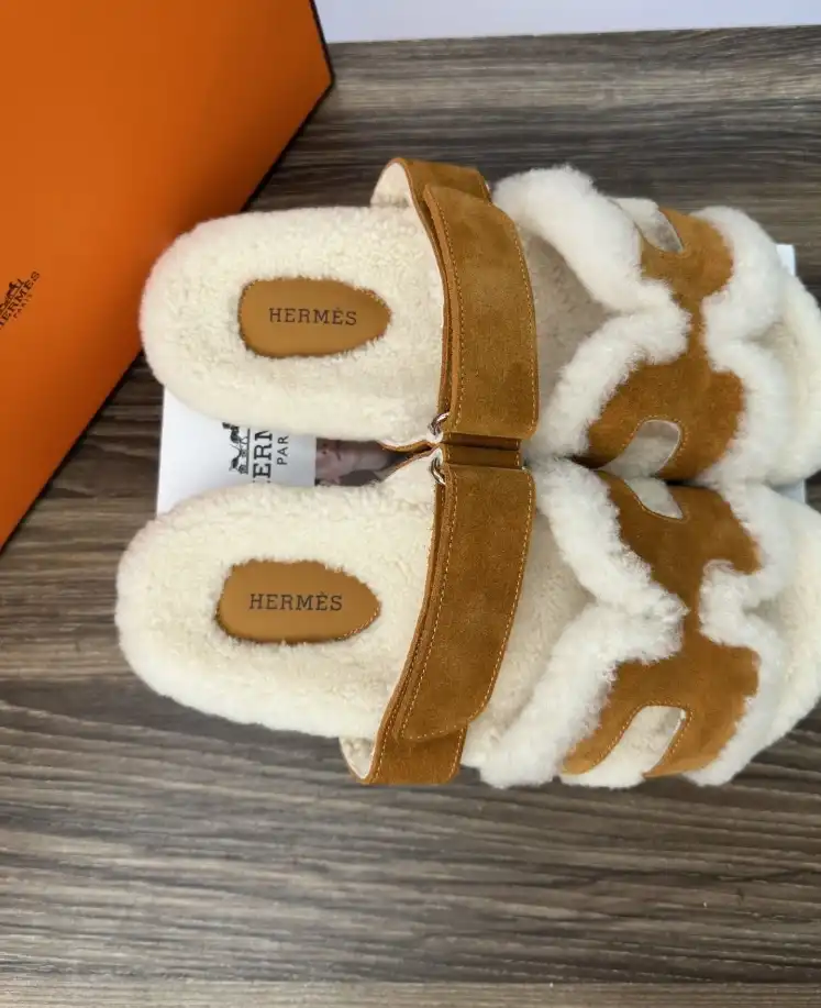 hype Hermes Slippers