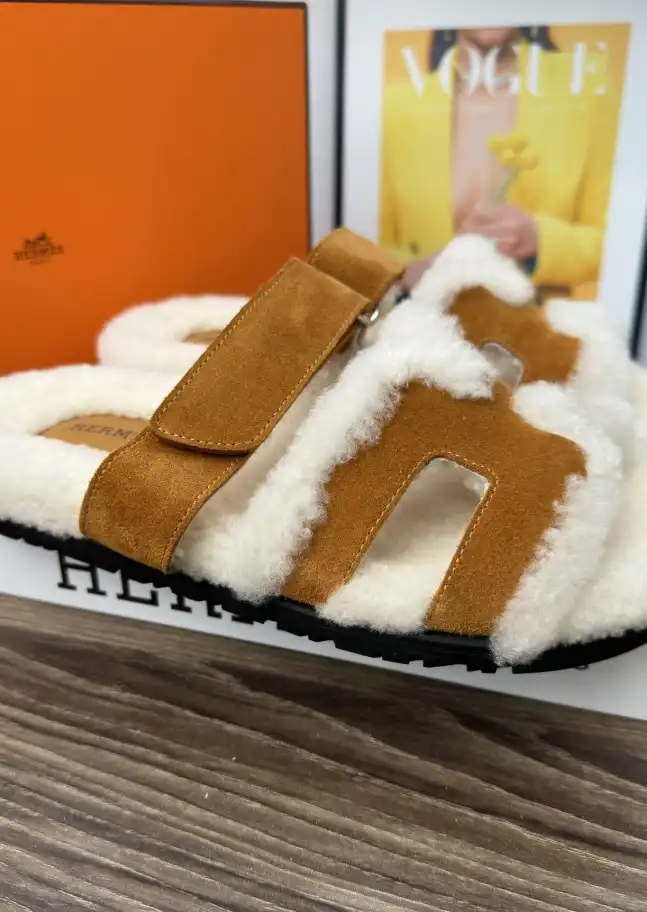 hype Hermes Slippers