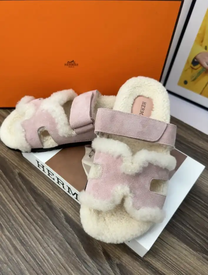 hype Hermes Slippers