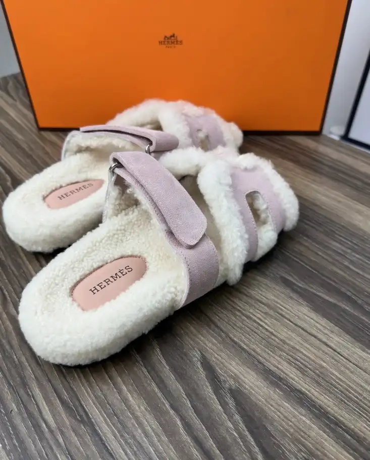 hype Hermes Slippers