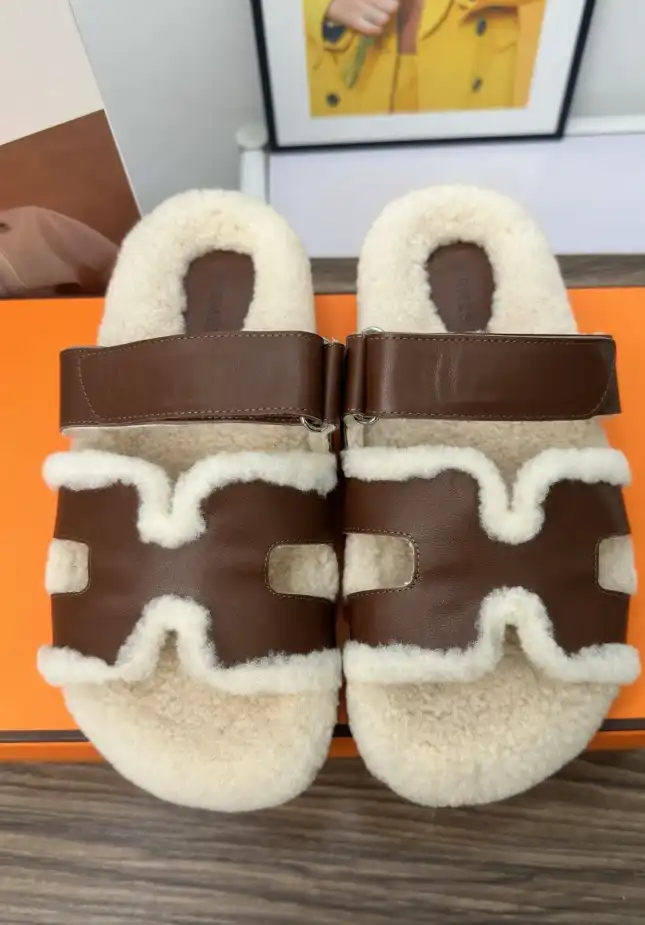 hype Hermes Slippers