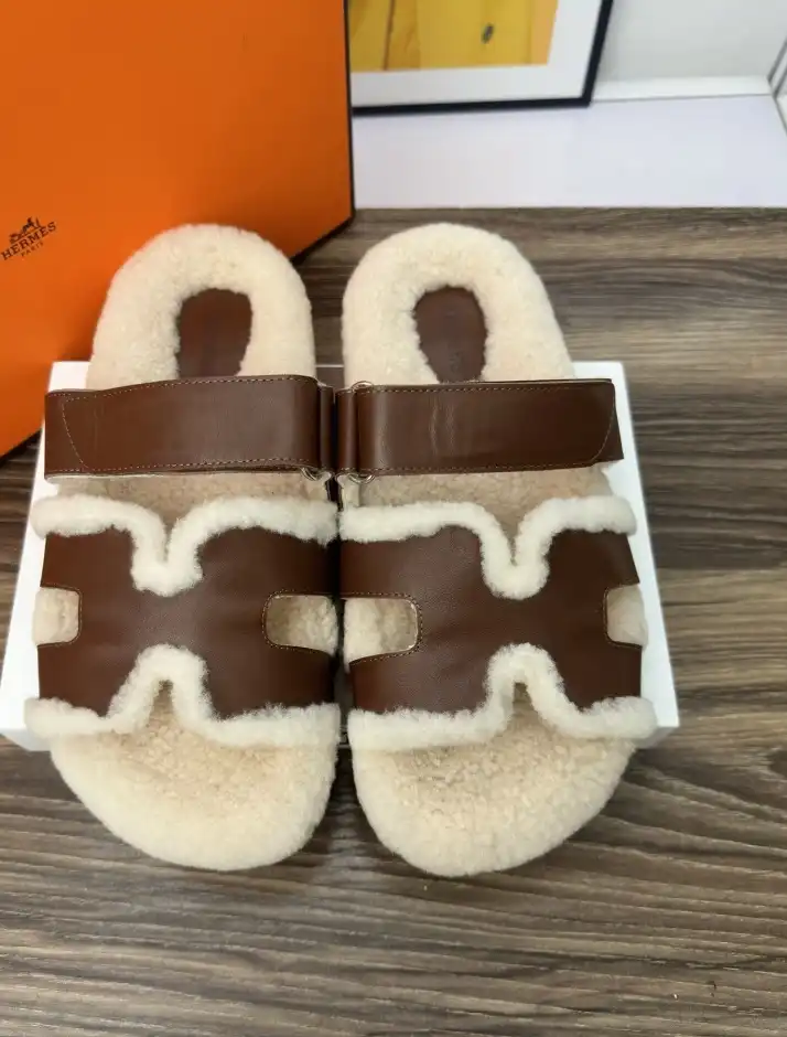 hype Hermes Slippers