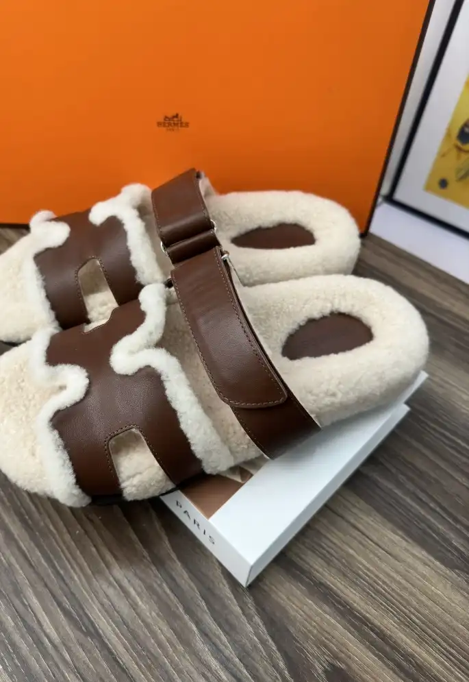 hype Hermes Slippers