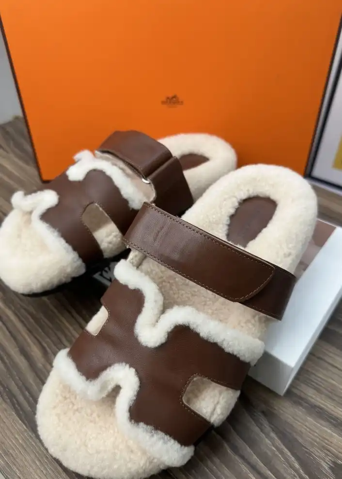 hype Hermes Slippers